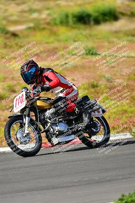 media/Apr-14-2024-Classic Track Day (Sun) [[4353457701]]/Practice/